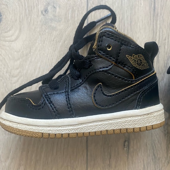 Nike Jordan - Size 4C - Picture 10 of 11